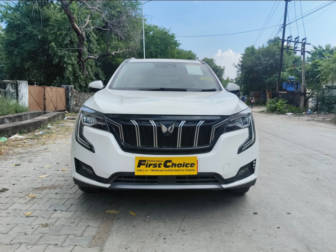 Used 2023 Mahindra XUV700 Used 2023 Mahindra XUV700