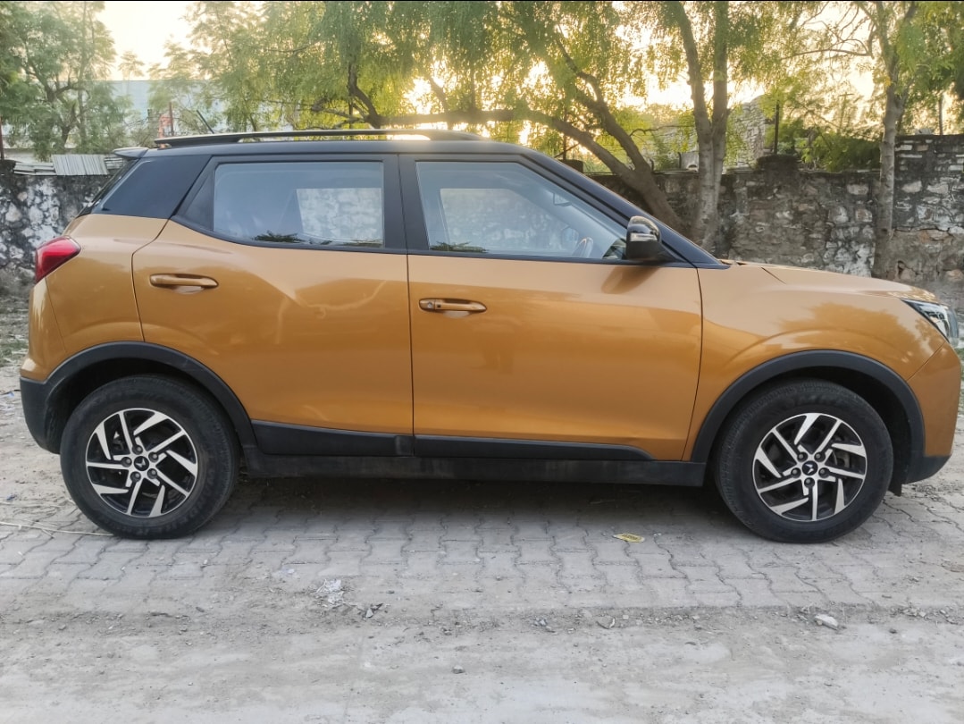 Used 2022 Mahindra XUV300 Used 2022 Mahindra XUV300