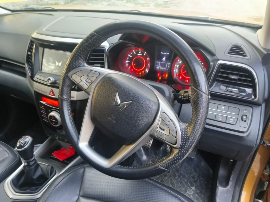 Used 2022 Mahindra XUV300 Used 2022 Mahindra XUV300