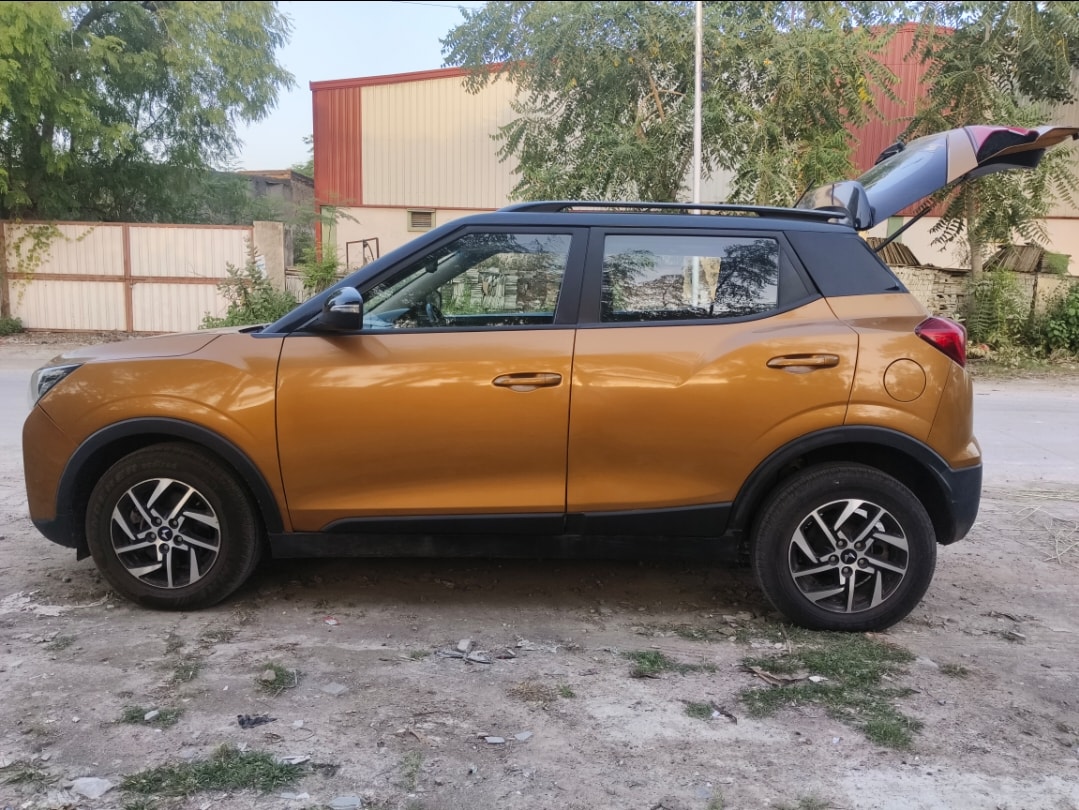 Used 2022 Mahindra XUV300 Used 2022 Mahindra XUV300