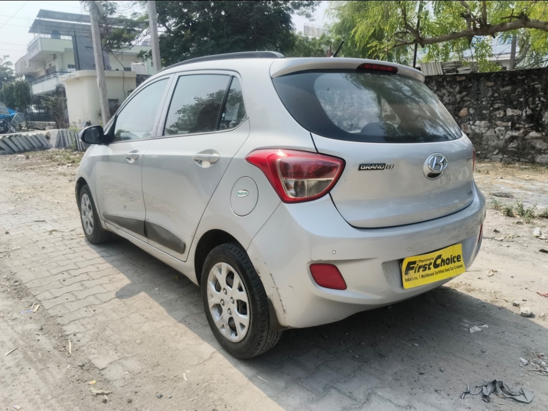 Used 2015 Hyundai Grand i10 Used 2015 Hyundai Grand i10