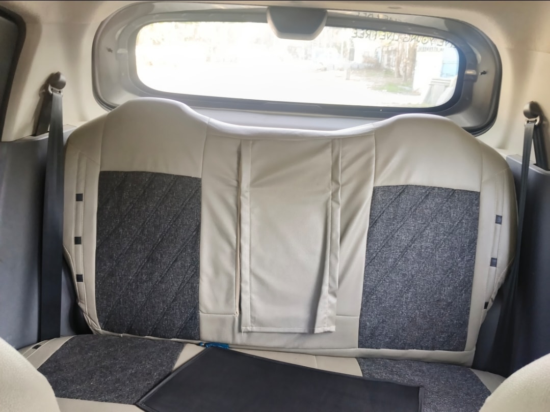 KUV100 image 15 KUV100 image 15