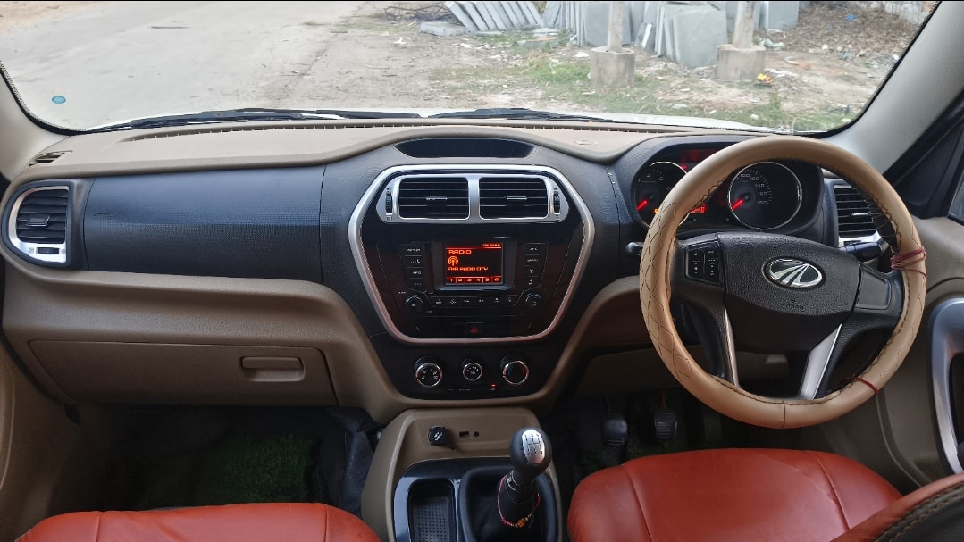 Used 2015 Mahindra TUV300 Used 2015 Mahindra TUV300