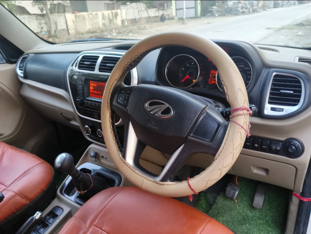 Used 2015 Mahindra TUV300 Used 2015 Mahindra TUV300