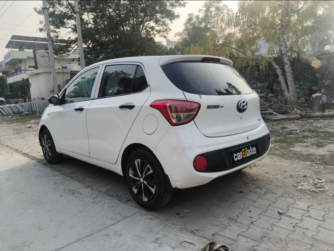 Grand i10 image 3 Grand i10 image 3