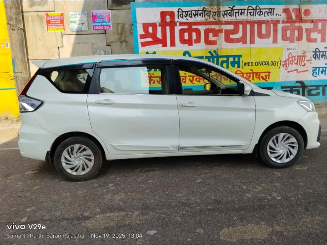 Ertiga image 2 Ertiga image 2