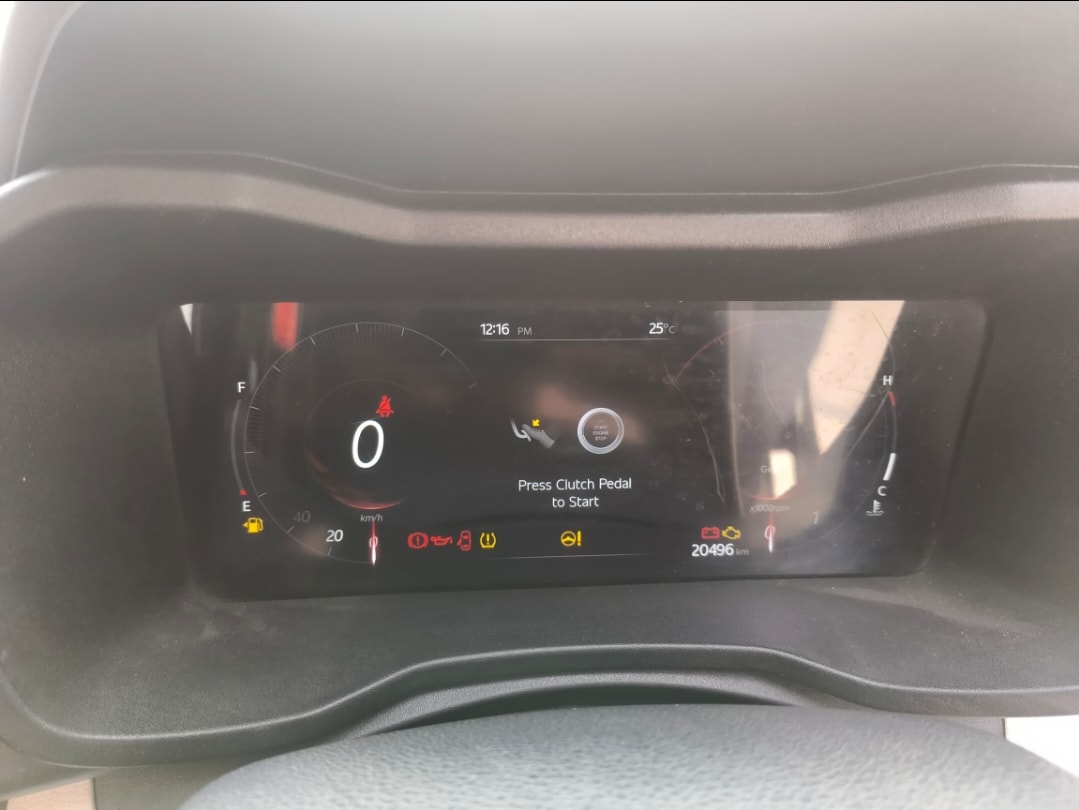 XUV 3XO image 11 XUV 3XO image 11