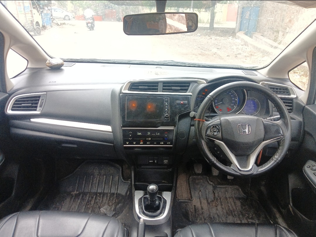 WR-V image 12 WR-V image 12