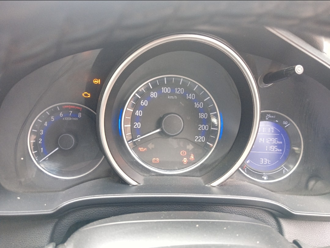 WR-V image 11 WR-V image 11