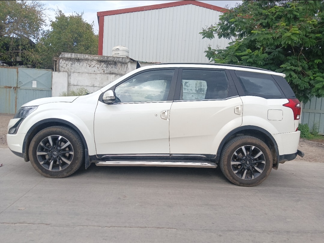 XUV500 image 2 XUV500 image 2