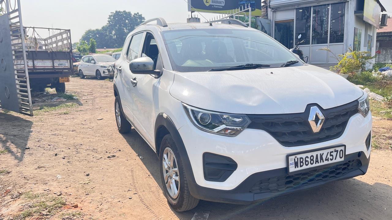 Used 2022 Renault Triber Used 2022 Renault Triber