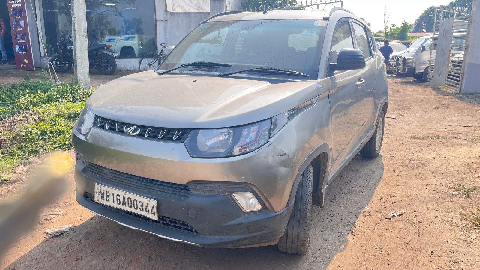 KUV100 image 6 KUV100 image 6