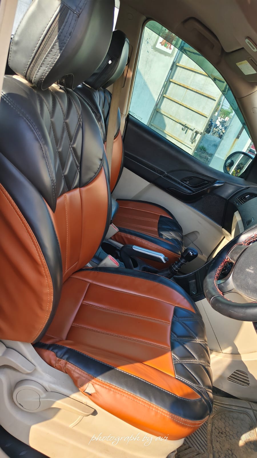 XUV500 image 15 XUV500 image 15