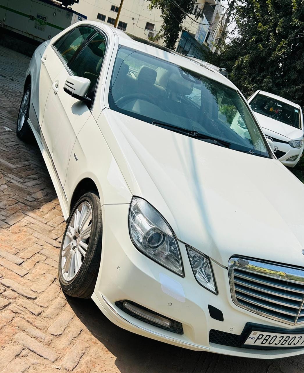 E-Class image 2 E-Class image 2