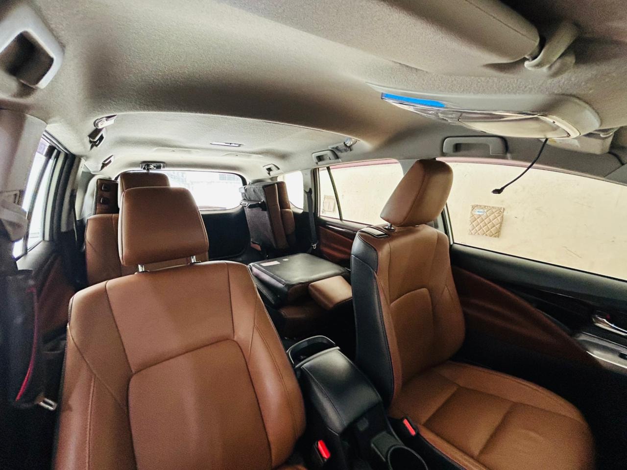 Used 2022 Toyota Innova Crysta Used 2022 Toyota Innova Crysta