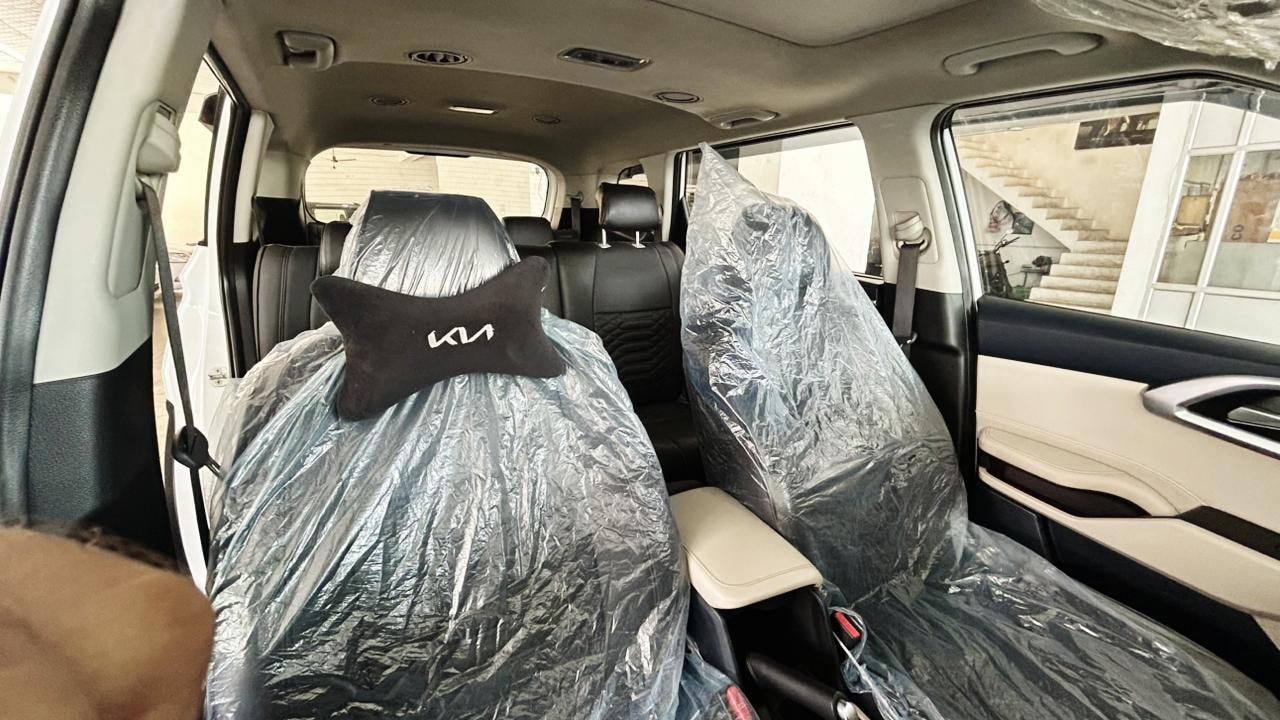 Used 2022 Kia Carens Used 2022 Kia Carens