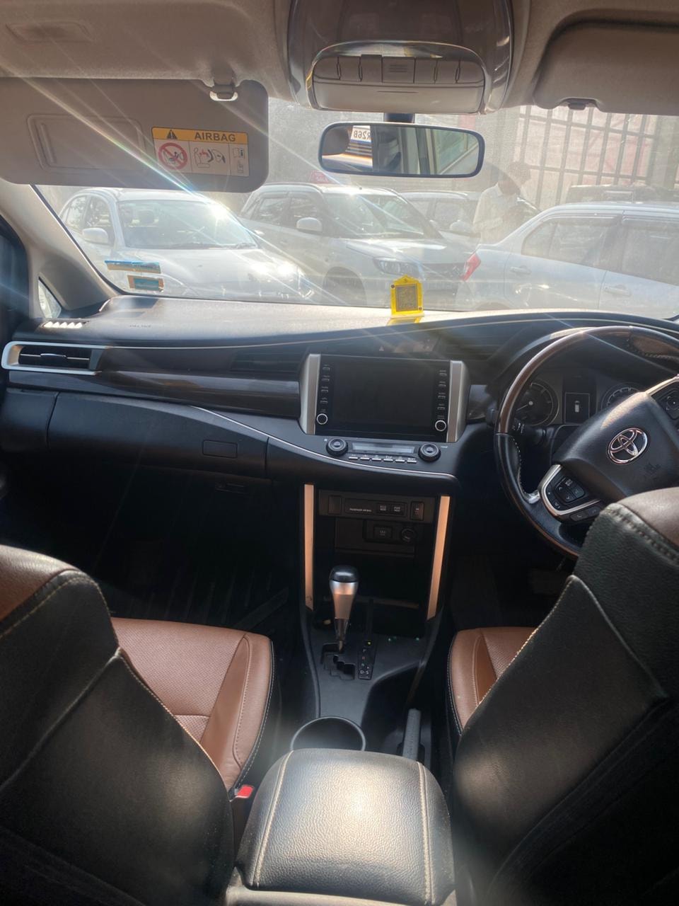 Innova Crysta image 6 Innova Crysta image 6