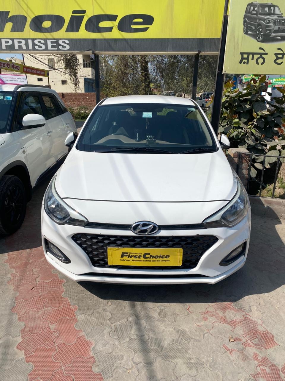 i20 Active image 4 i20 Active image 4