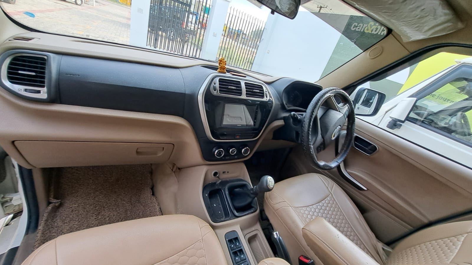 Used 2022 Mahindra Bolero Neo Used 2022 Mahindra Bolero Neo