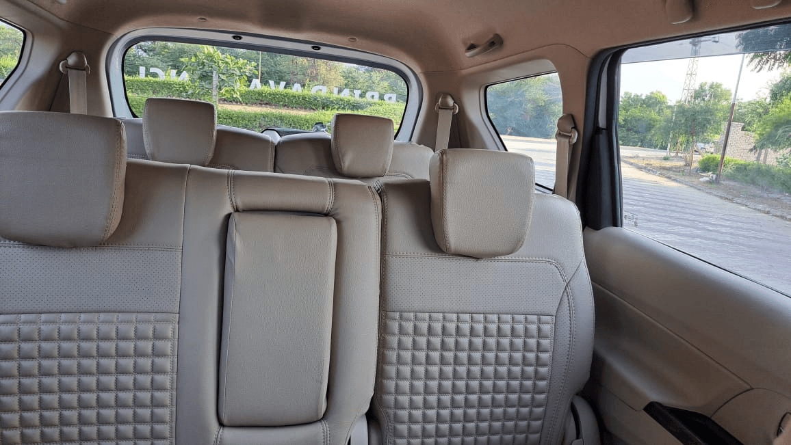 Used 2025 Maruti Suzuki Ertiga Used 2025 Maruti Suzuki Ertiga