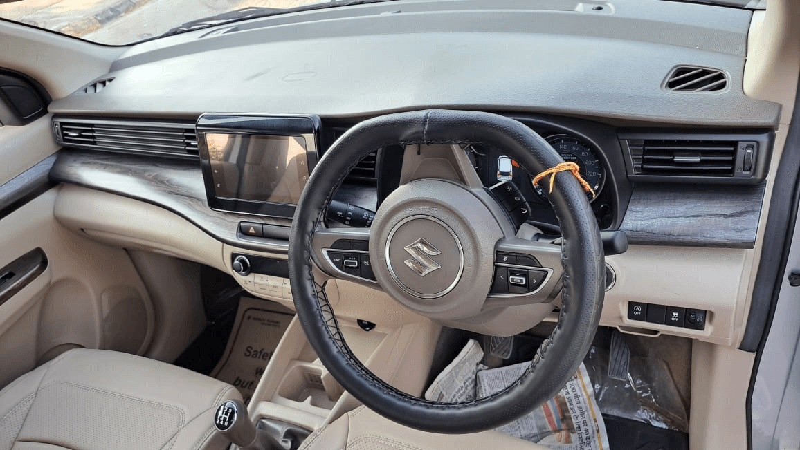 Used 2025 Maruti Suzuki Ertiga Used 2025 Maruti Suzuki Ertiga