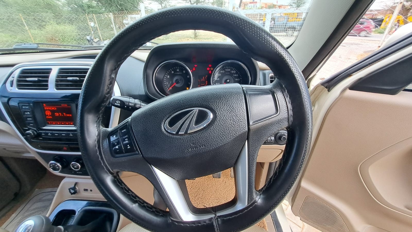 Used 2017 Mahindra TUV300 Used 2017 Mahindra TUV300