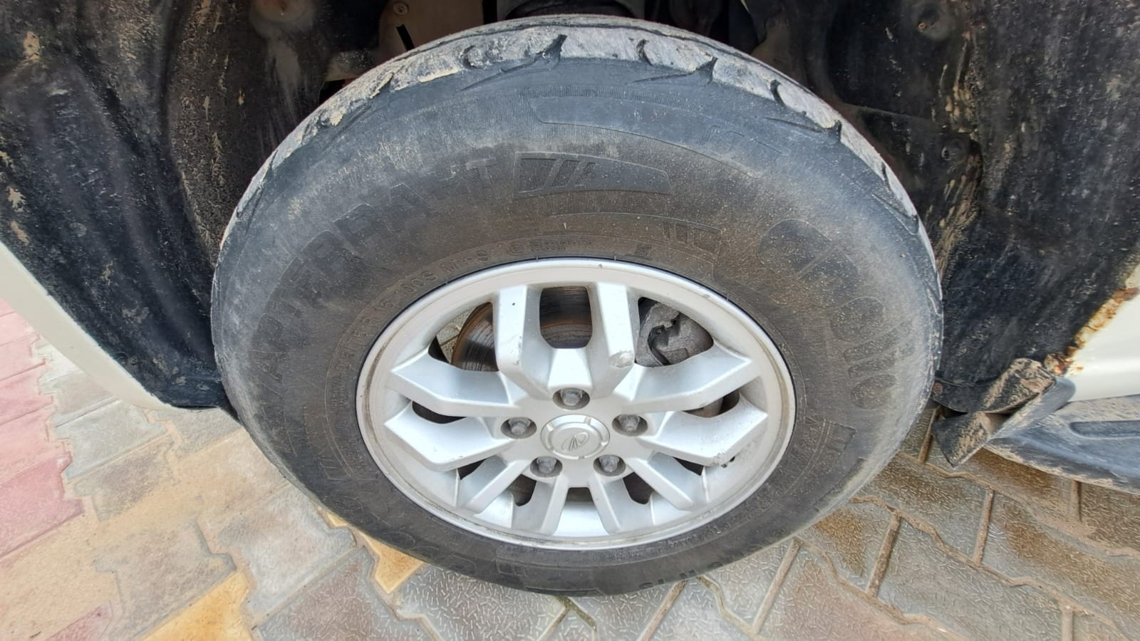 Used 2017 Mahindra TUV300 Used 2017 Mahindra TUV300