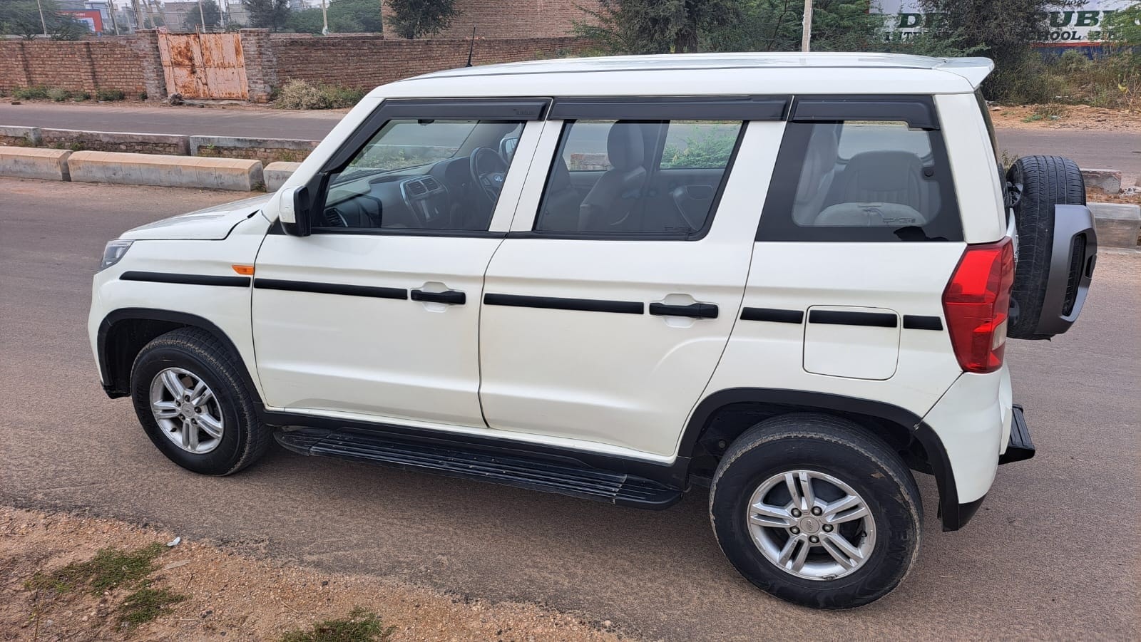 Used 2022 Mahindra Bolero Neo Used 2022 Mahindra Bolero Neo