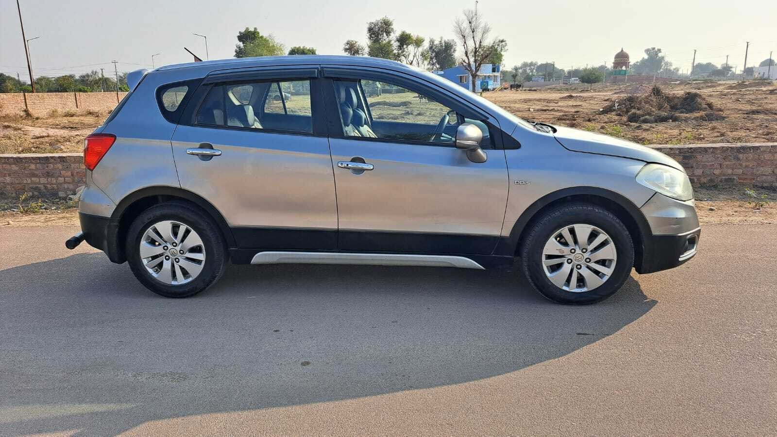 Used 2015 Maruti Suzuki S-Cross Used 2015 Maruti Suzuki S-Cross