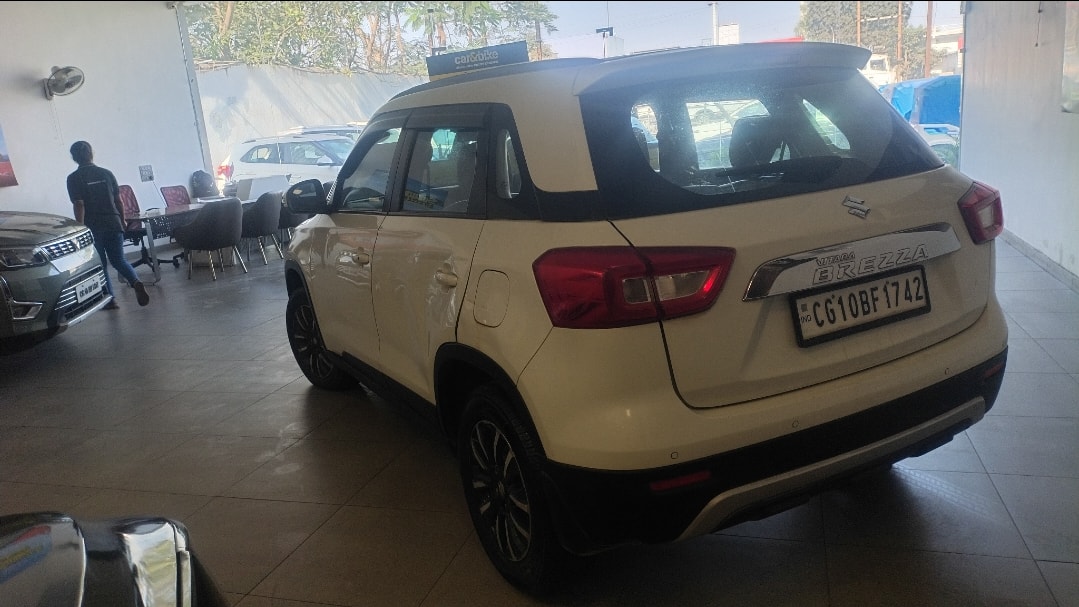 Vitara Brezza image 3 Vitara Brezza image 3