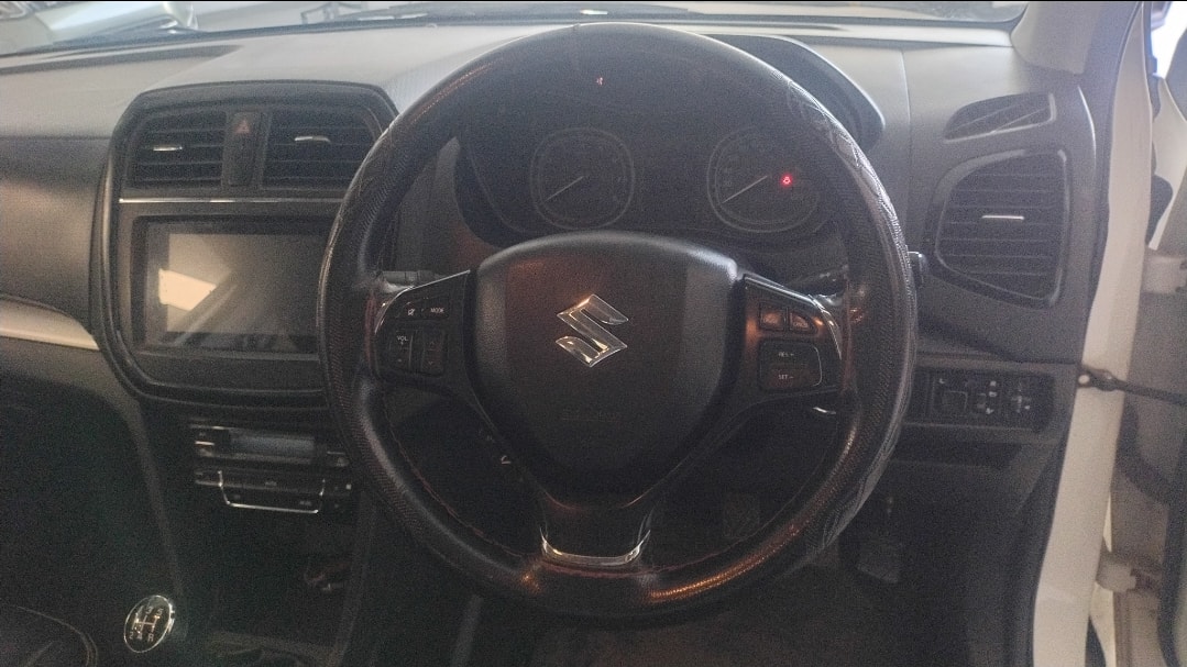 Vitara Brezza image 13 Vitara Brezza image 13