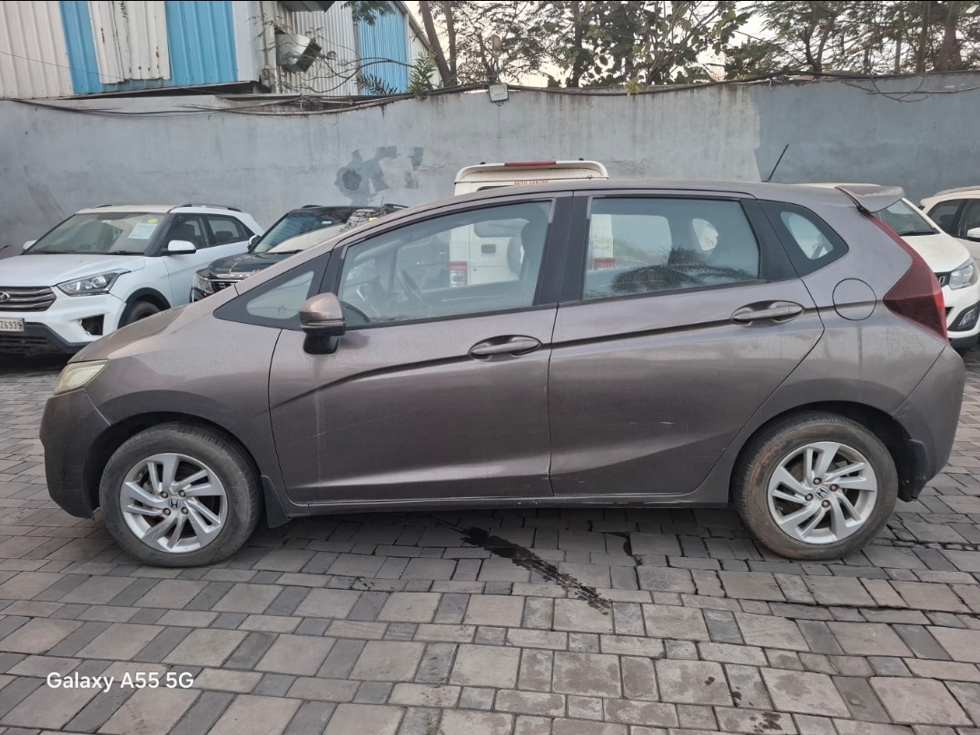 Jazz image 2 Jazz image 2