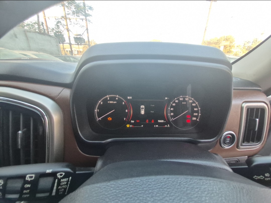 Scorpio-N image 11 Scorpio-N image 11