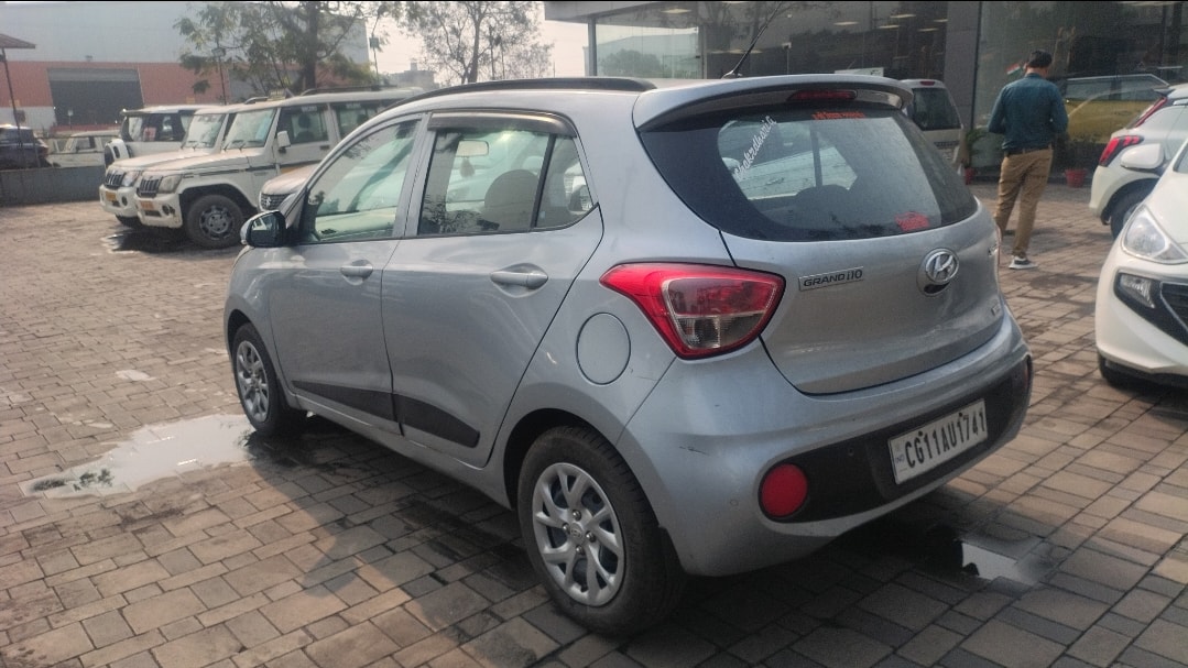 Grand i10 image 3 Grand i10 image 3