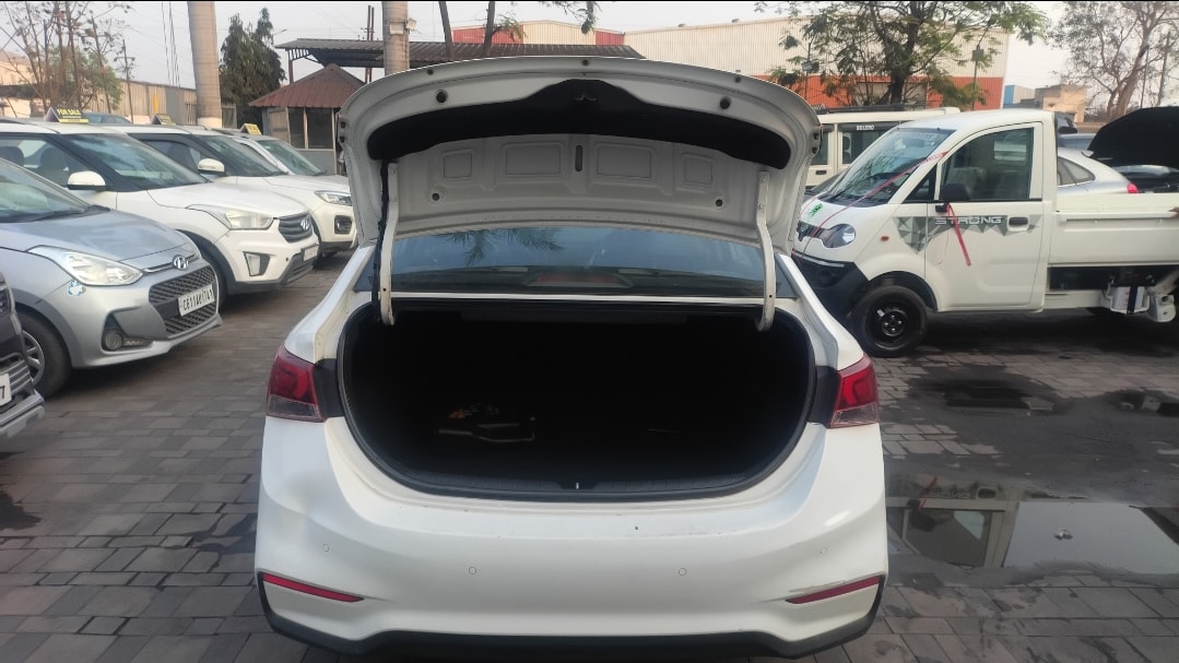 Verna image 10 Verna image 10