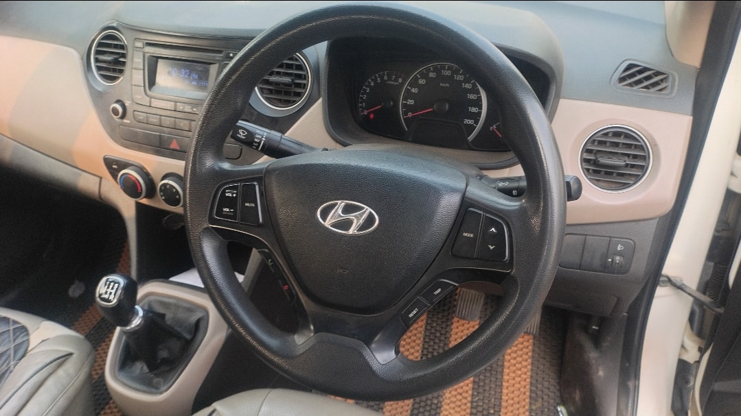 Grand i10 image 10 Grand i10 image 10