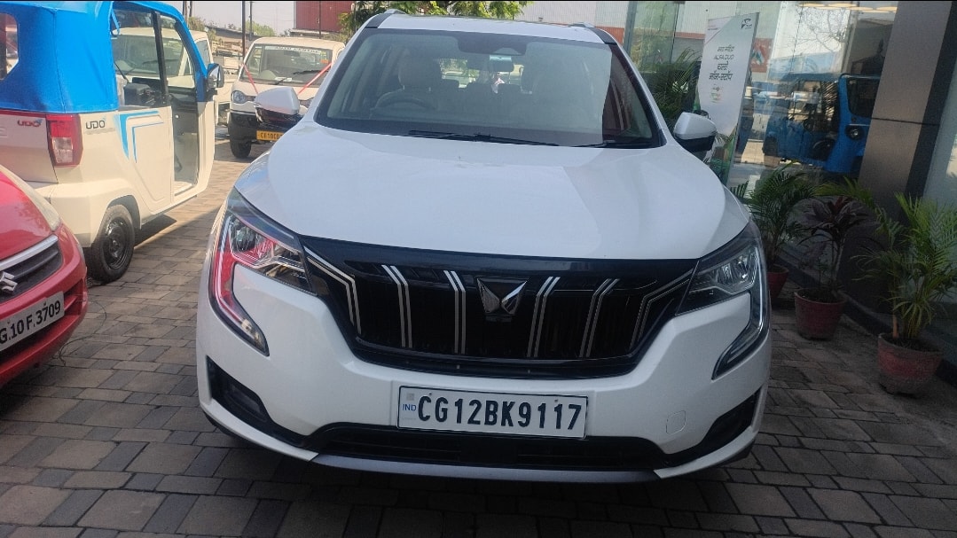 XUV700 image 8 XUV700 image 8