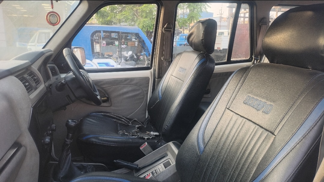 Scorpio image 16 Scorpio image 16