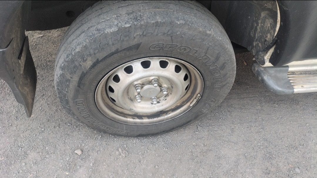 Scorpio image 9 Scorpio image 9