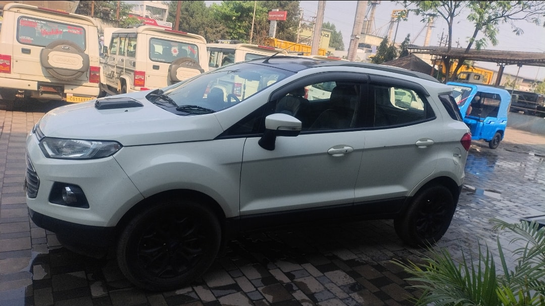 EcoSport image 2 EcoSport image 2