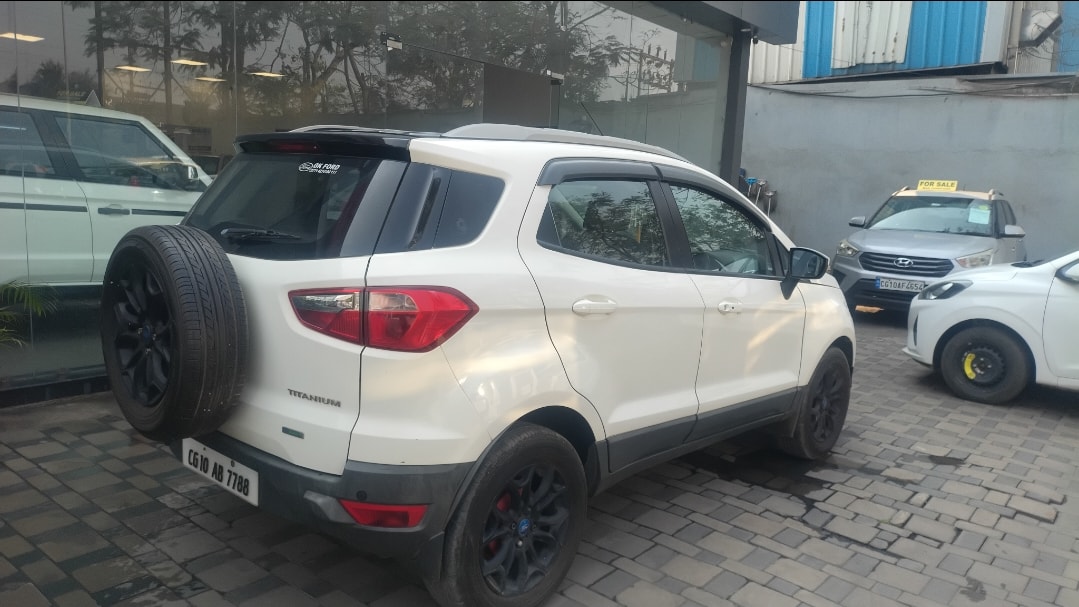 EcoSport image 5 EcoSport image 5