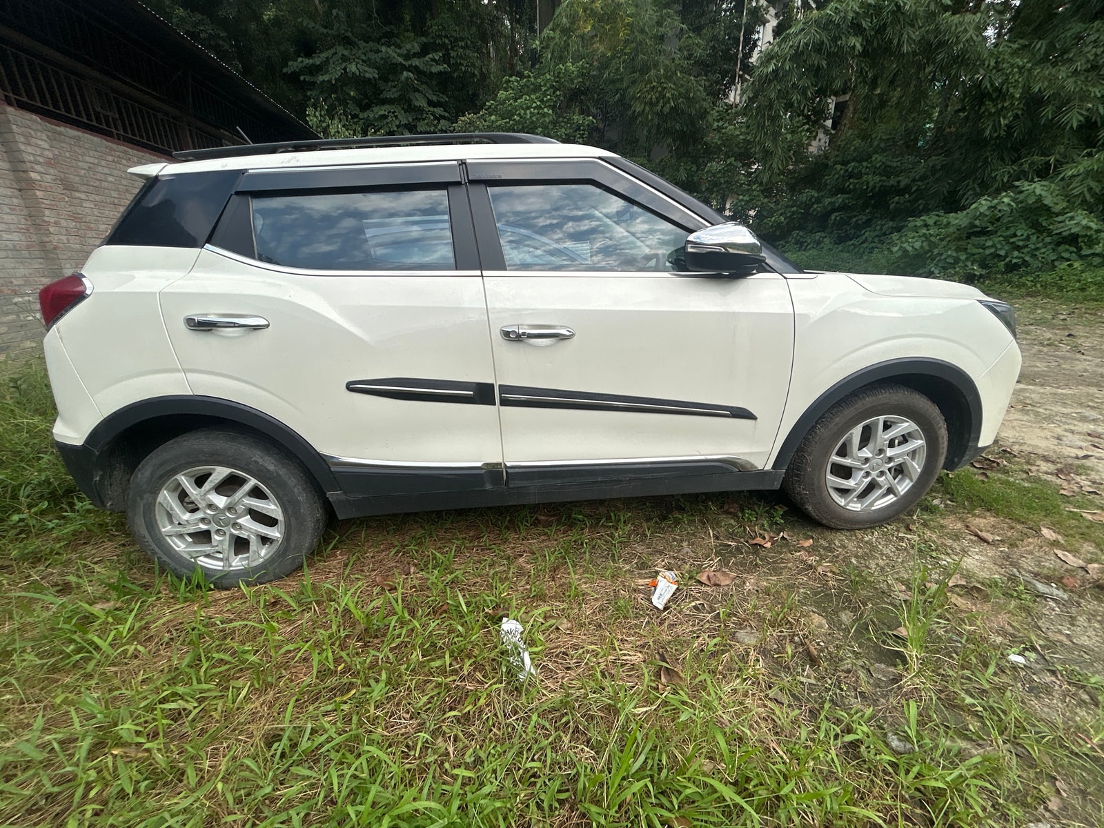 XUV300 image 6 XUV300 image 6