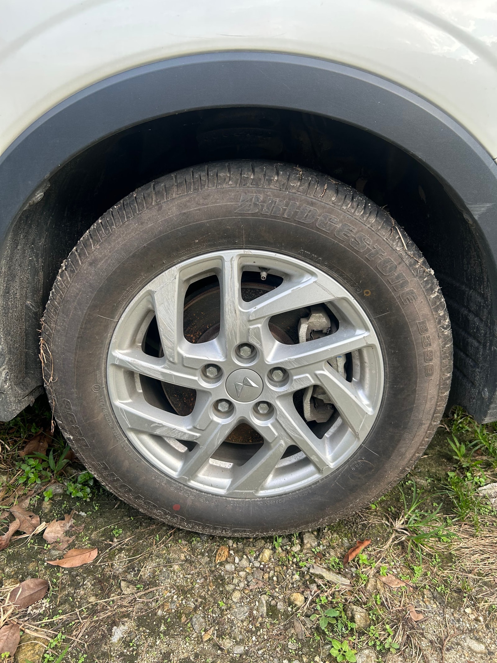 XUV300 image 9 XUV300 image 9