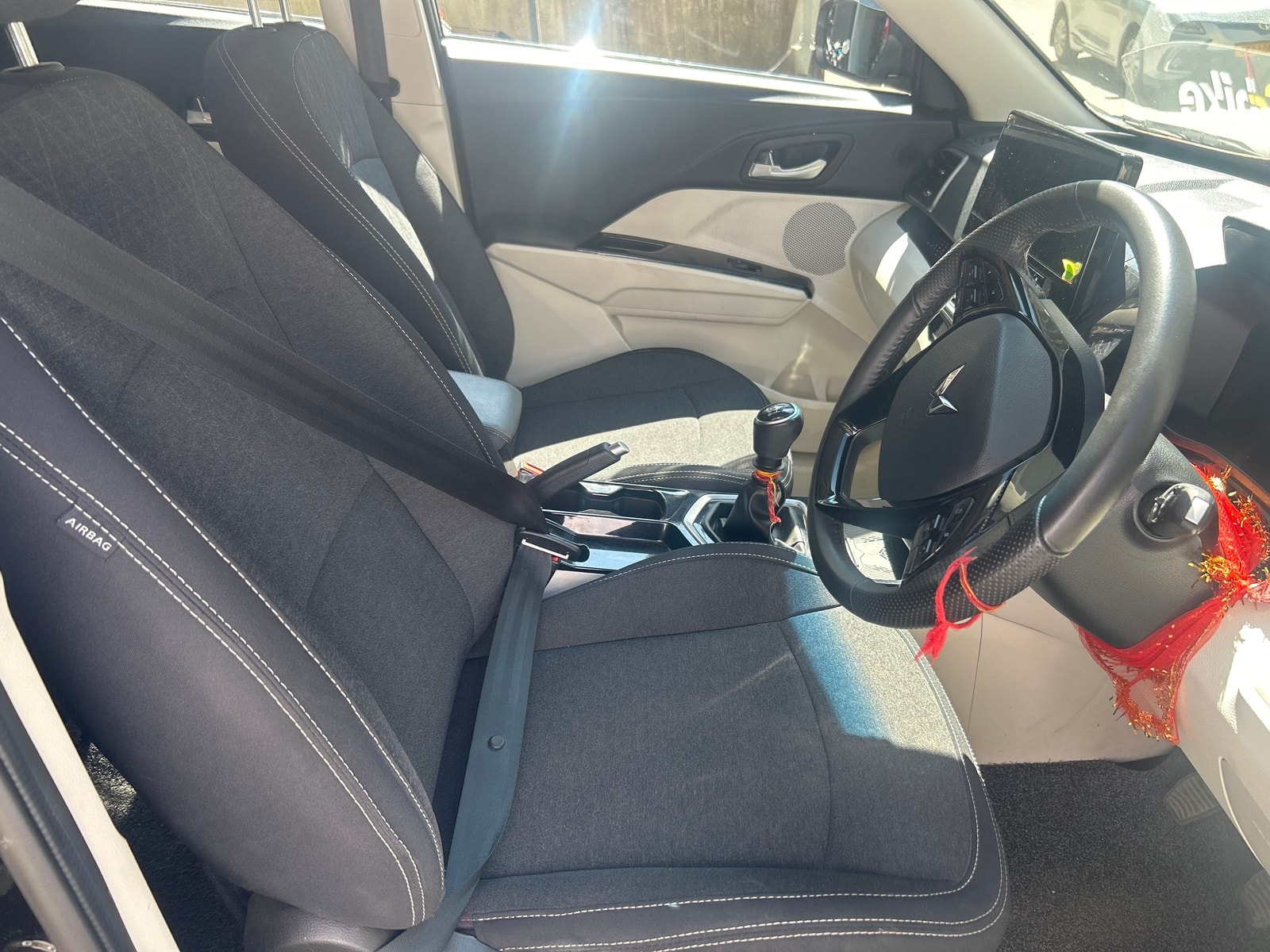 Used 2024 Mahindra XUV 3XO Used 2024 Mahindra XUV 3XO