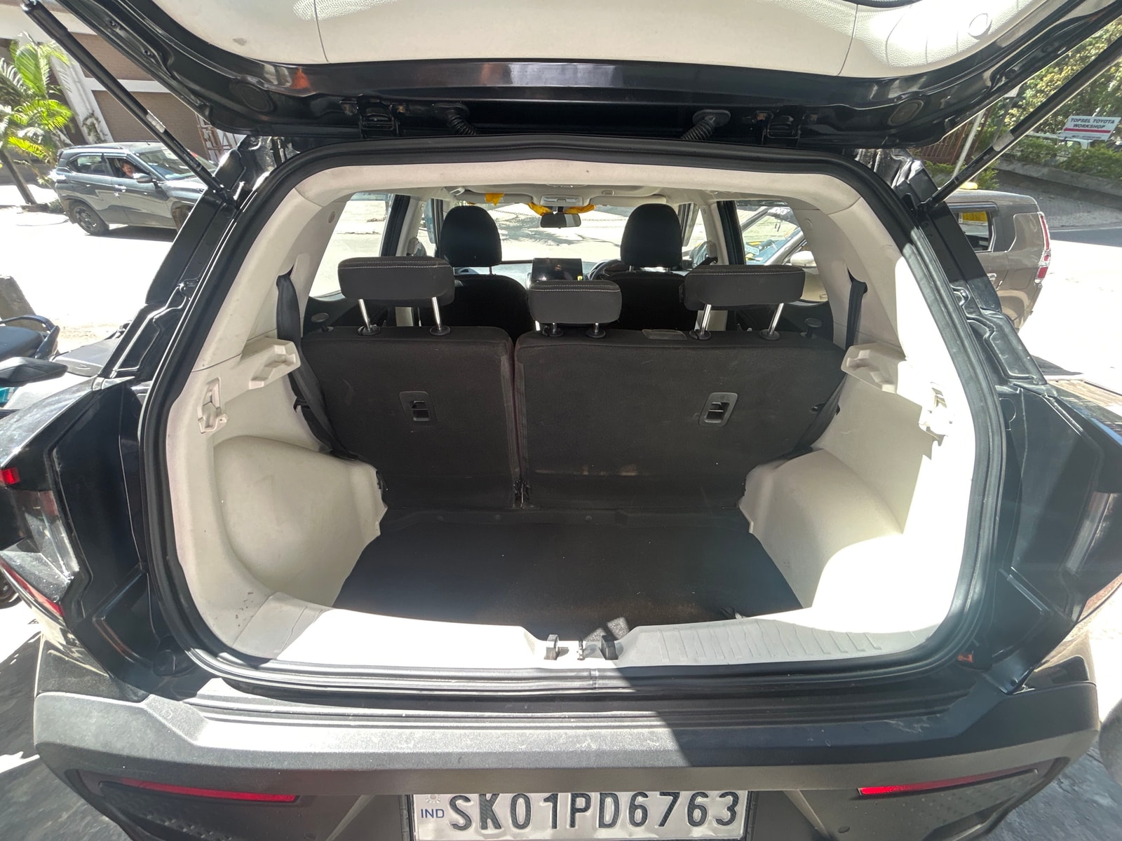 Used 2024 Mahindra XUV 3XO Used 2024 Mahindra XUV 3XO