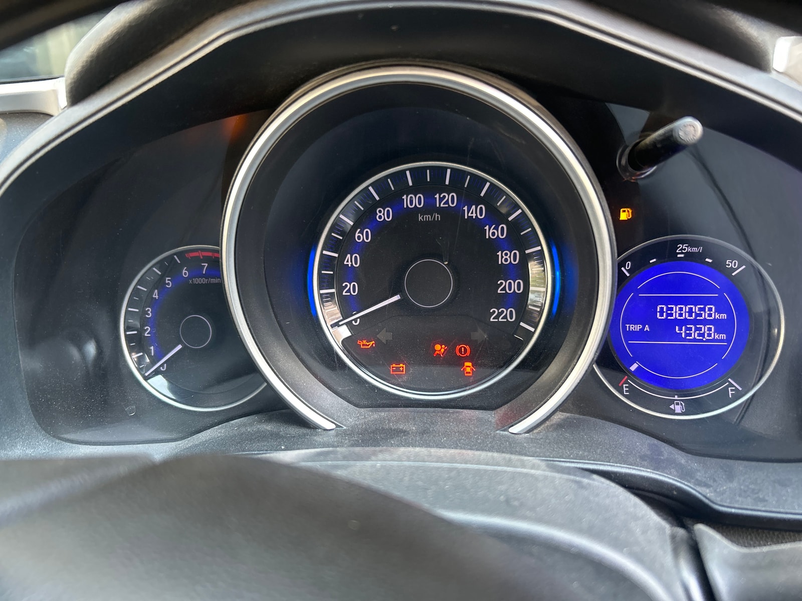 WR-V image 10 WR-V image 10