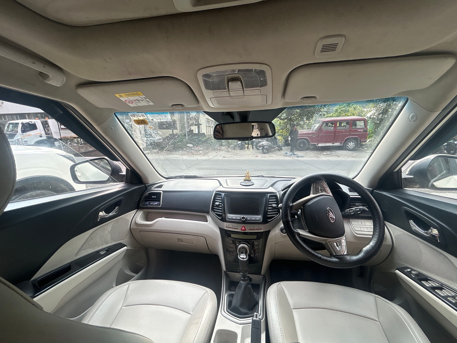 XUV300 image 10 XUV300 image 10