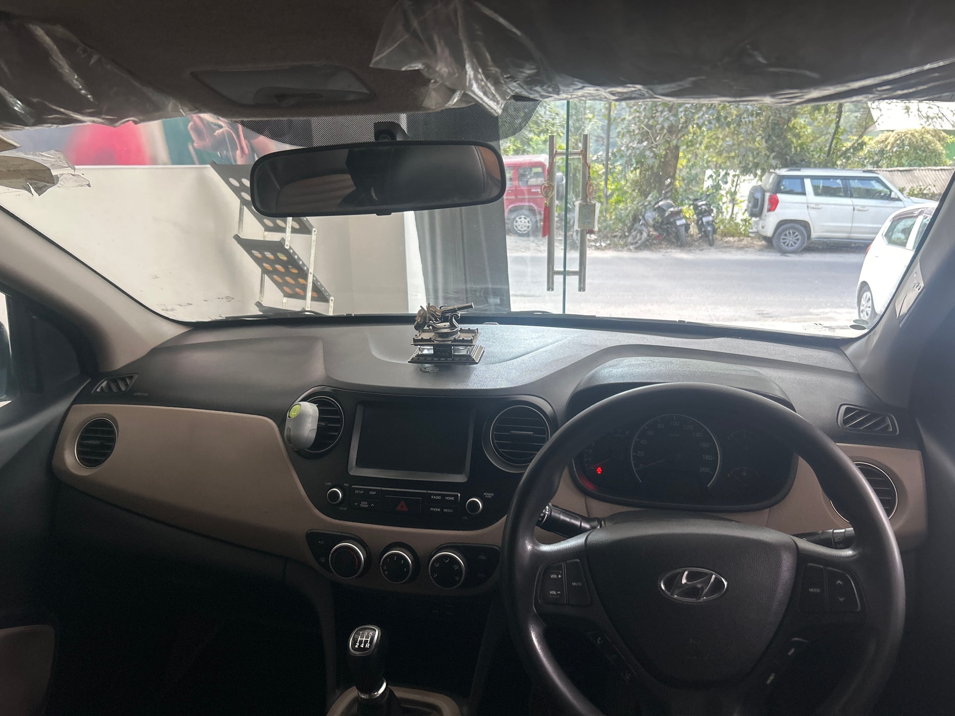 Used 2018 Hyundai Grand i10 Used 2018 Hyundai Grand i10