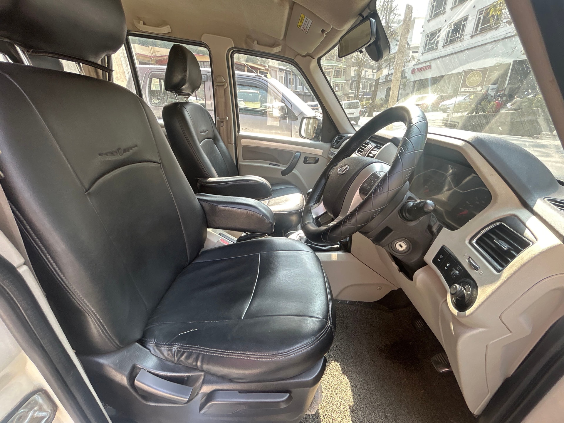 Scorpio image 15 Scorpio image 15