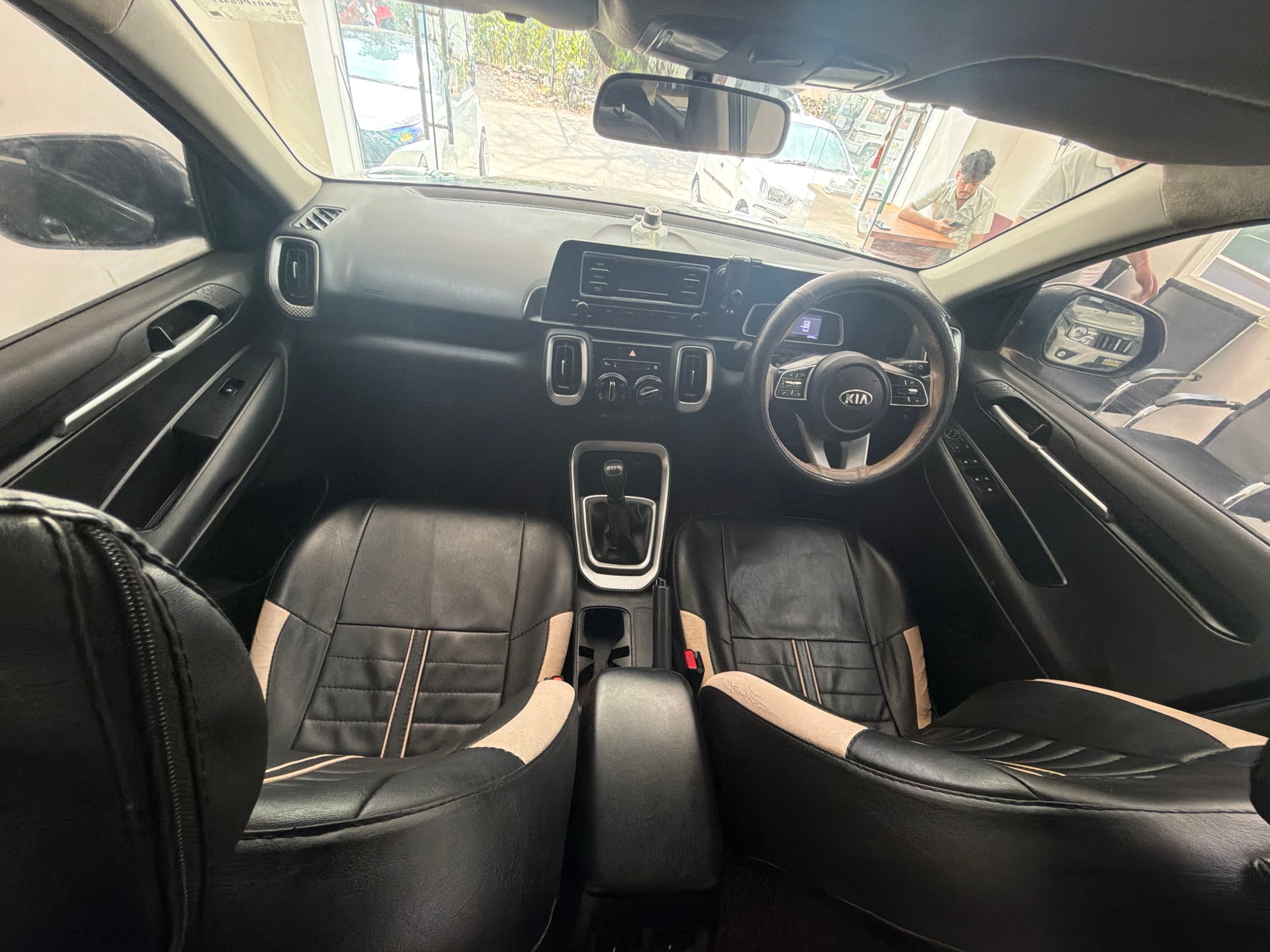 Used 2021 Kia Sonet Used 2021 Kia Sonet